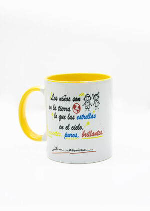 Tazas con logo y leyendas sublimadas sobre los valores Montalvinos