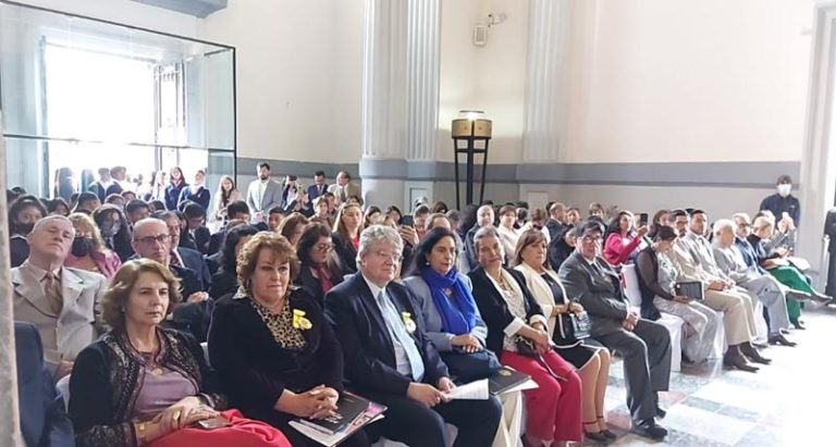 Celebración del natalicio de don Juan Montalvo, por conmemorar 191 años de su nacimiento