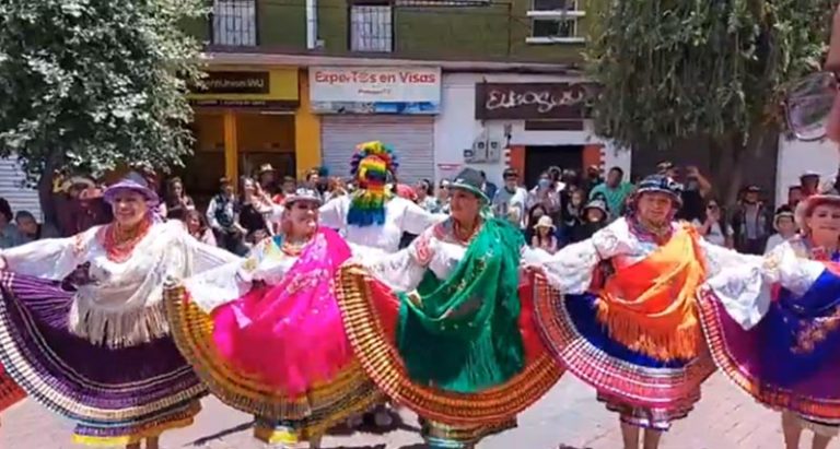 GRUPO-FOLKLÓRICO-TUNGURAHUA,-TRÍO-SHOW-LATINO-Y-LA-ORQUESTA-ZONA-K'LIENTE